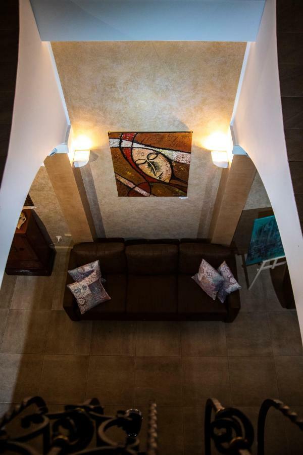 Bed and Breakfast Gosciniec Asticus Ярослав Экстерьер фото